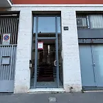 Ruby House 53 *