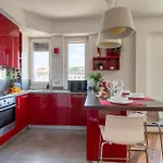 Ruby House 53 *