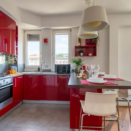 Ruby House 53 *